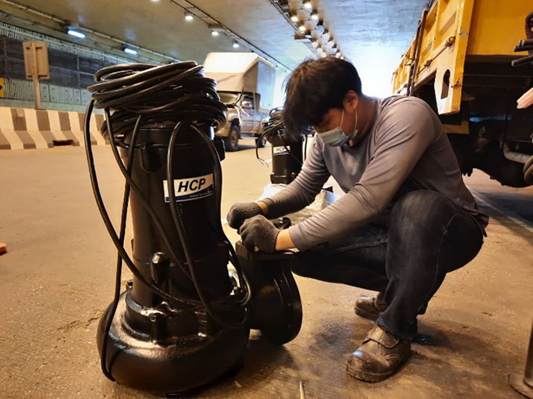 ระบายน้าท่วมขังในอุโมงค์ - จังหวัดขอนแก่น